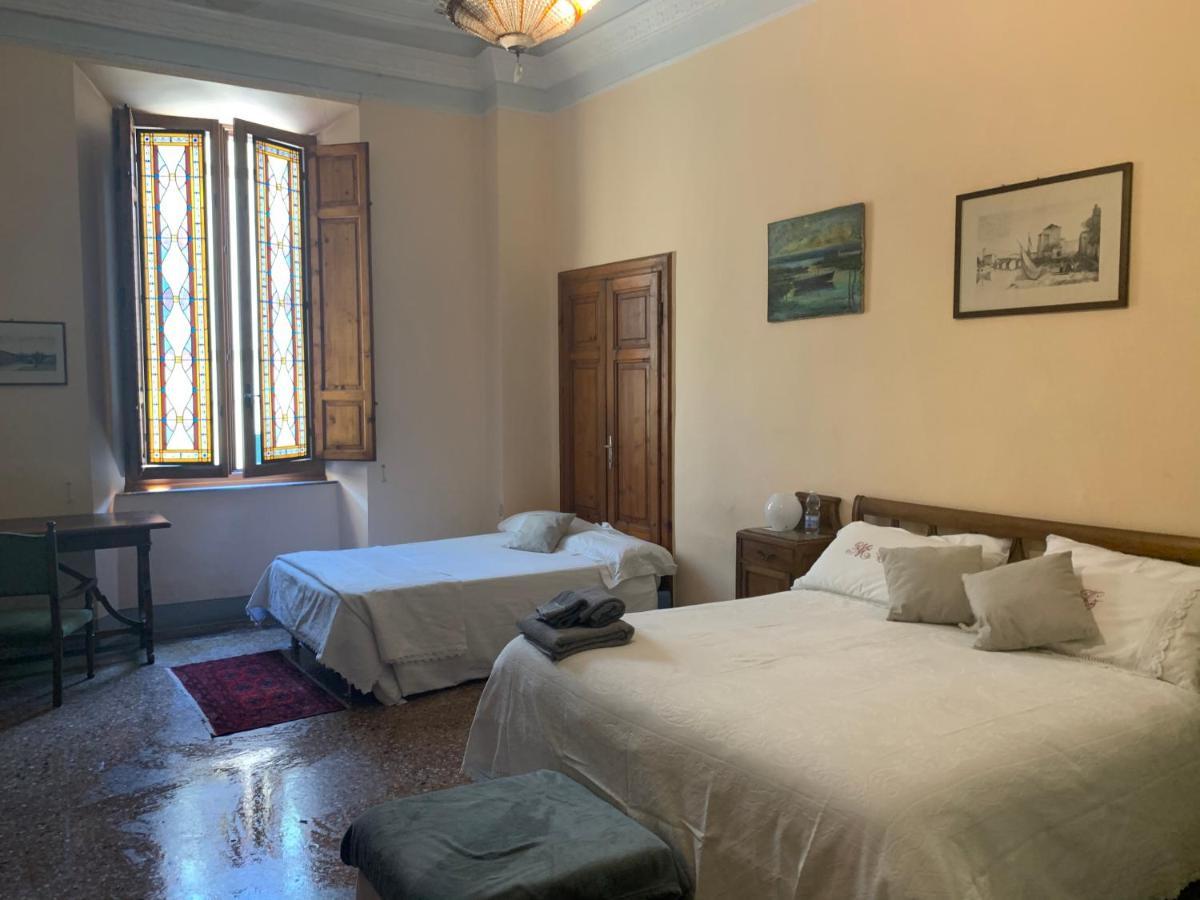 Casa Benvenuti Hotel Pisa Exterior photo